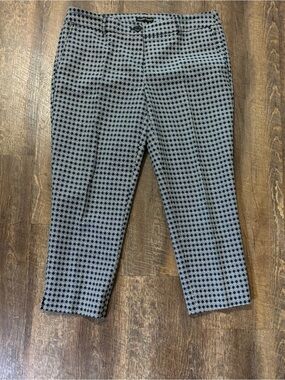 Vintage Late 2000’s/Early 2010’s Mosaic Capri Pants